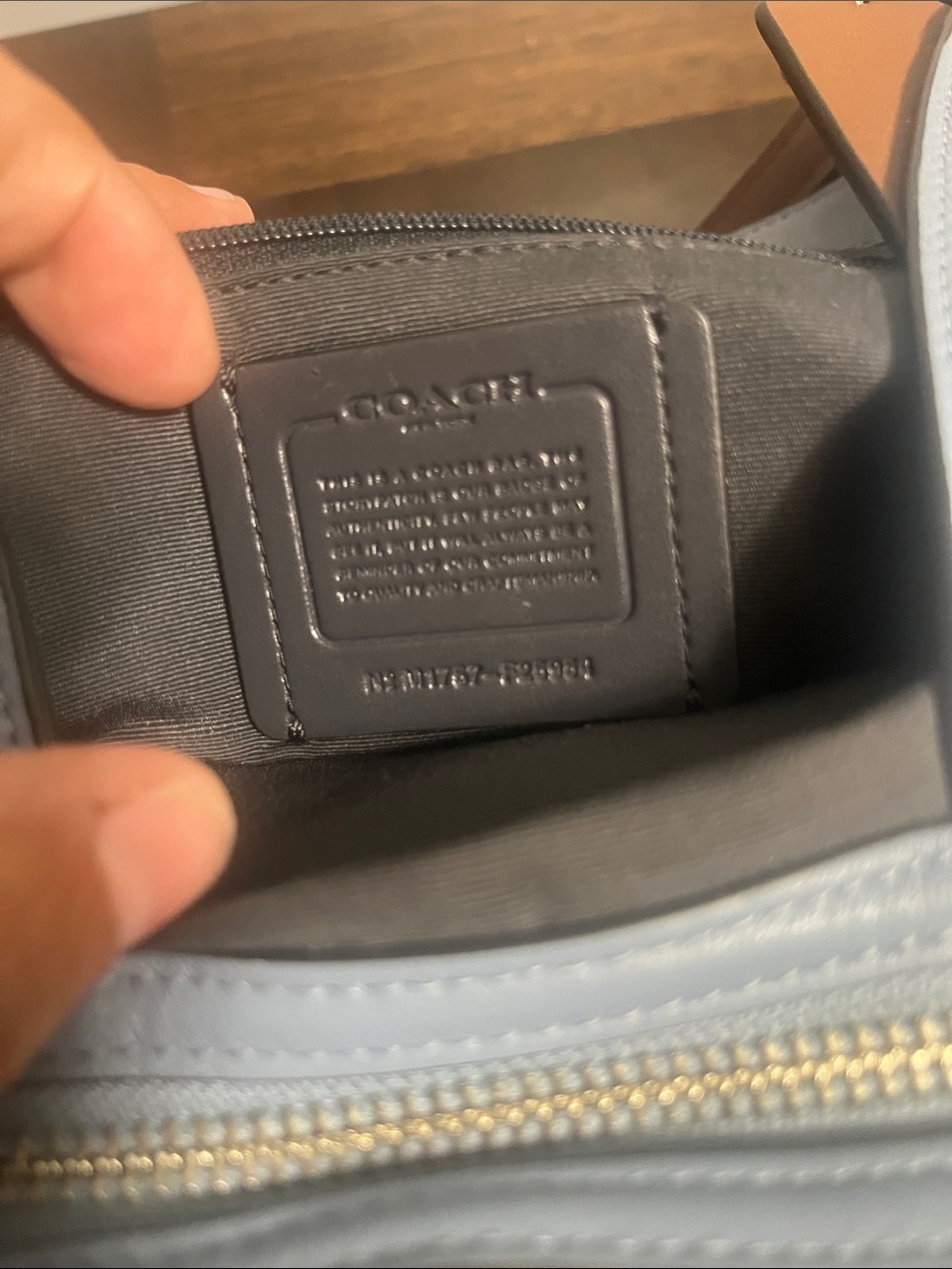 Coach Lexy  Embossed Signature Shoulder Bag new - Picture 6 of 8